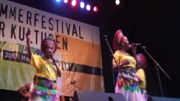 Mahotella Queens in concert, 2010 - 3