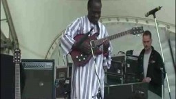 Moussa Kouyate feat Mamani Keita  in Concert 2008 - 1