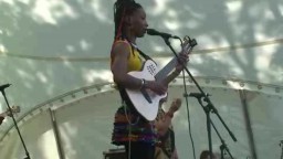 Fatoumata Diawara in Concert 2010 - 9