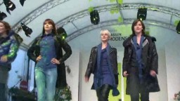 Fashion Show, 2010 - 93