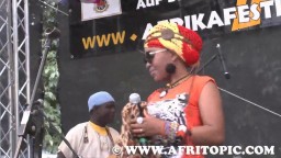 Yvonne Mwale in Concert 2014 - 1